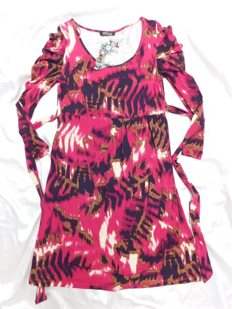 Kvalitne velmi pekne šaty, 36 / s