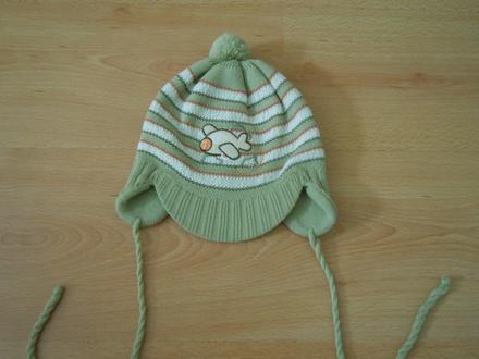 Stredne teplá čiapka s lietadlom 44 - 48 cm, 98