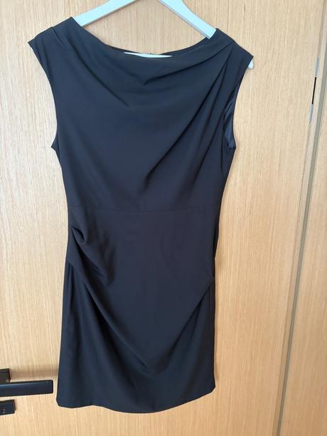 Čierne mini šaty, m