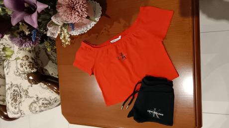 Crop top calvin klein - orig., calvin klein,m