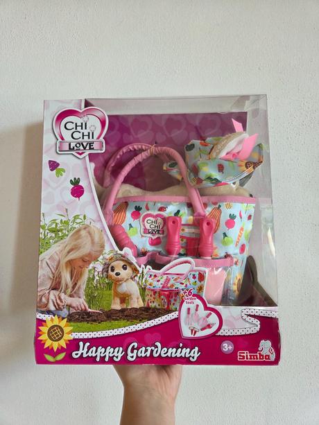 Plyšový psík so záhradkárskymi potrebami chi chi l, 