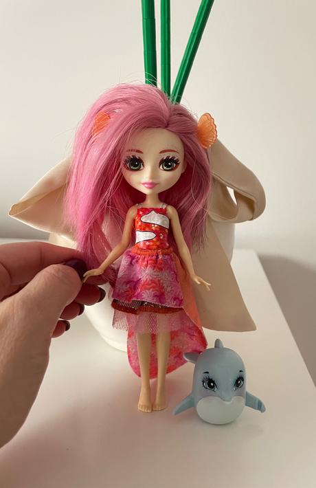 Enchantimals babika a delfin, 