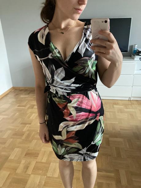 Dámske obsiahnuté letné šaty, l