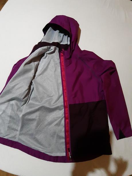 Nepremokavá dievčenská bunda, 152