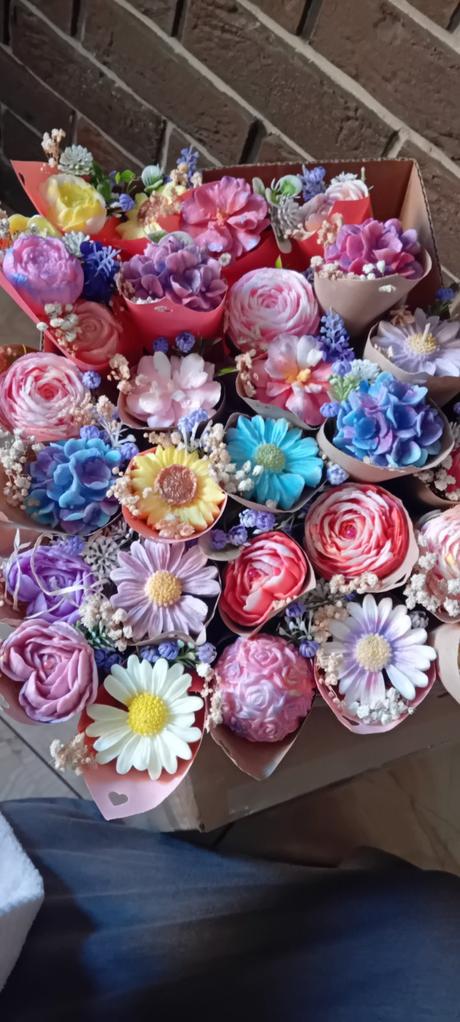 Hortenzia, pivónia- voňavý darček, 