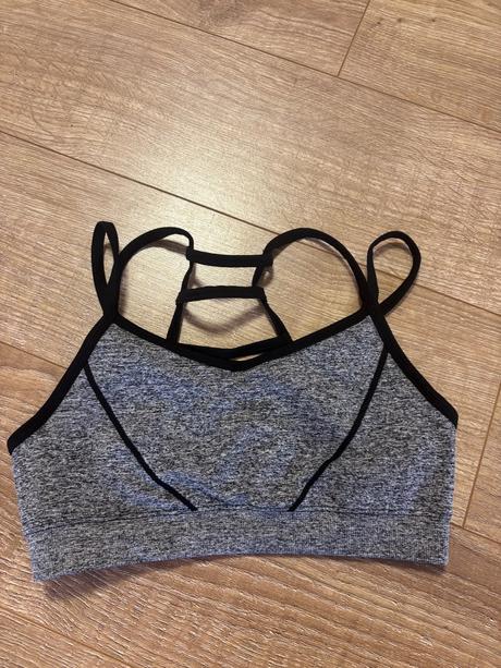 Sportova podprsenka, m