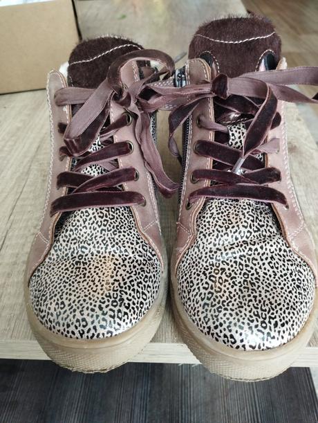 Zateplene vysoke botasky, 35