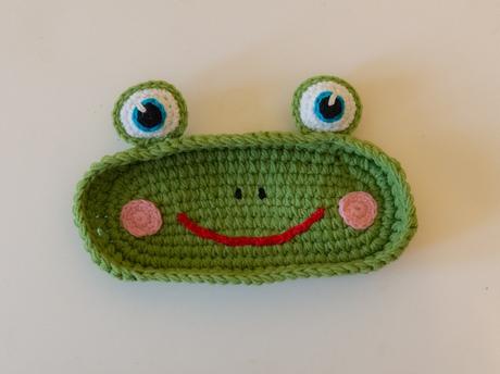 Háčkovaná podložka/púzdro/držiak na okuliare,