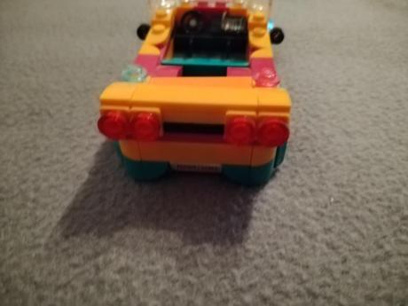 Auto lego friends, 