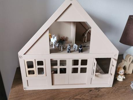 Drevený domček, 