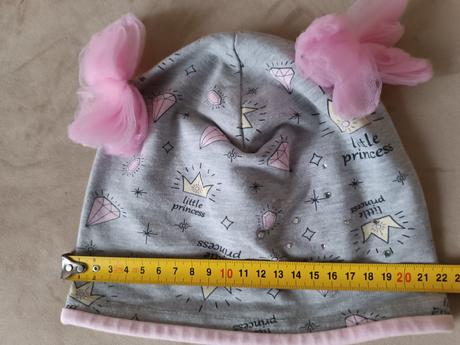 Súprava čiapka a nákrčník, 104