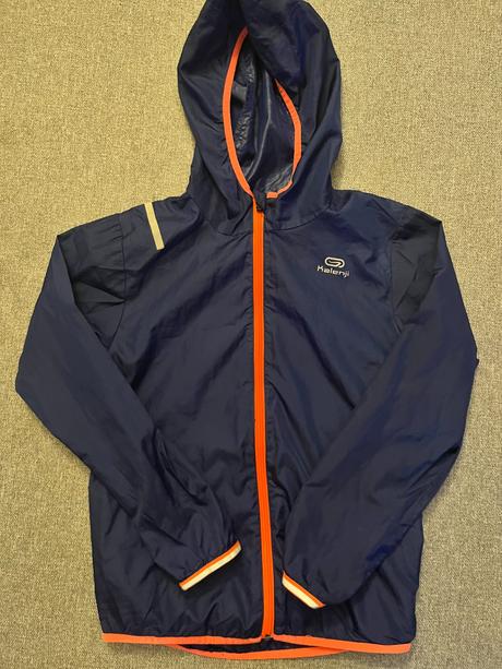 Športová bunda, decathlon,116