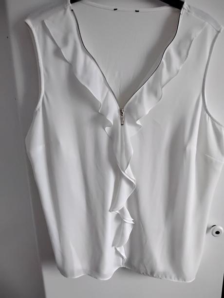 Biely top, f&f,50