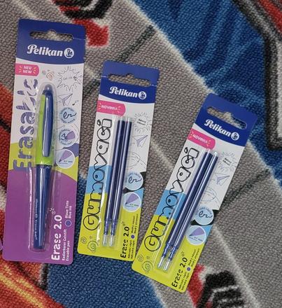 Gumovacie perá + tuhy pelikan, 