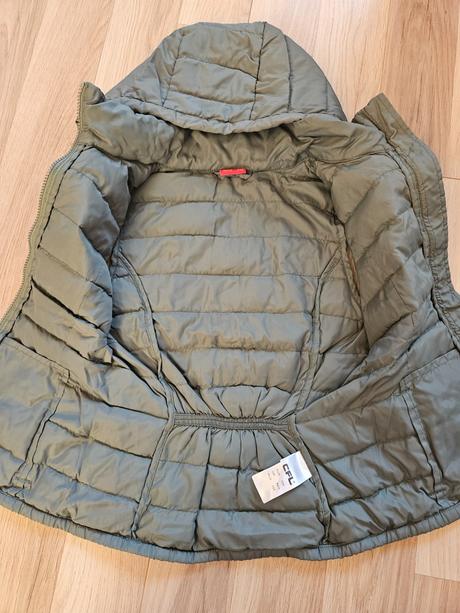 Tenšia prechodná vesta cfl, 134