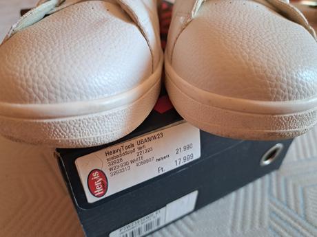 Obuv, značka heavy tools, 41