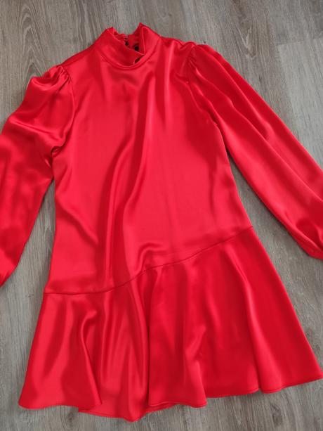 Šaty saténové, river island,38