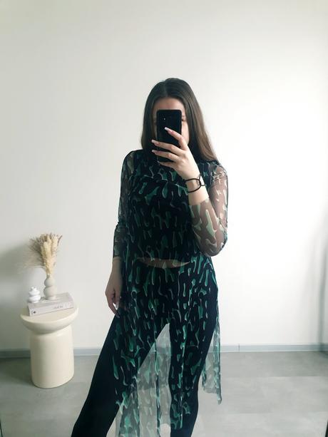 Extravagantný top m, m