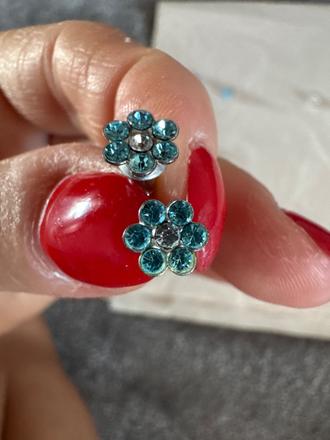 Strieborné naušnice, 