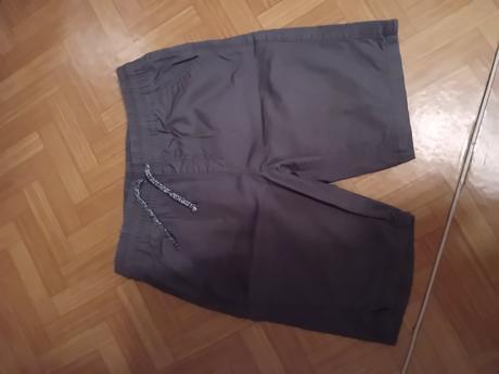 Krátke nohavice, 146