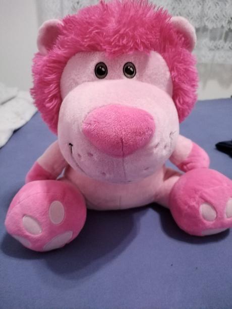 Úžasný lev veľký cca 50 - 60 cm, 