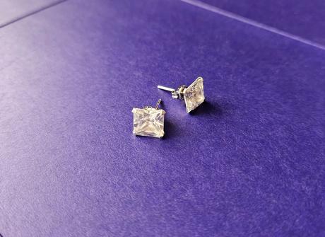 Strieborné náušnice so zirkónom,