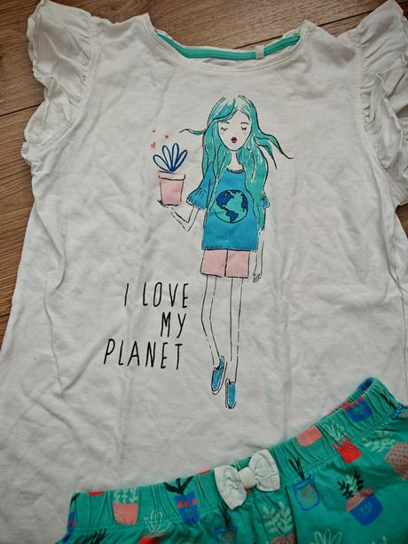 Krásny set - pyžamo alebo domáce oblečenie, reserved,134