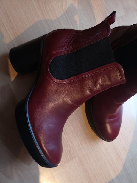 Tmavočervené čižmy, ecco,38