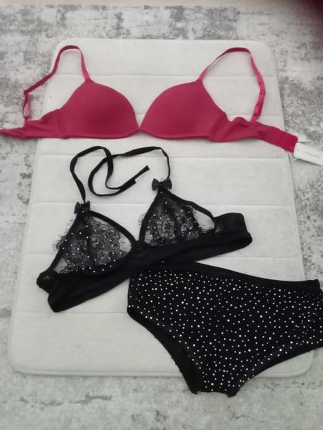 Spodne pradlo podprsenka, s