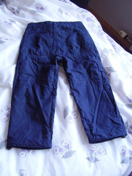 Nohavice, authority,92