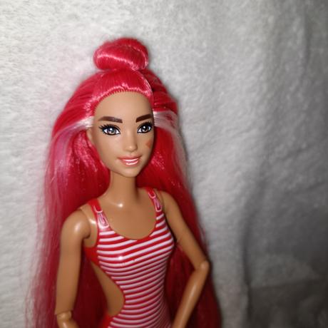 Barbie,