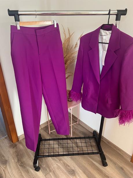 Zara viralny sakovy komplet s perím, zara,s