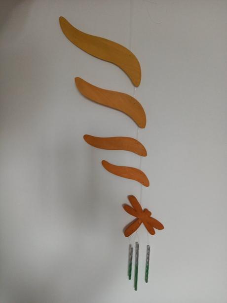 Drevená zvonkohra vtáčik, vážka, motýl rôzne farby, 