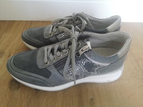 Topanky zn. nero giardini, 36