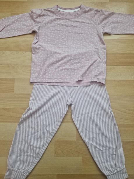 Dievčenské pyžamo, tcm,98