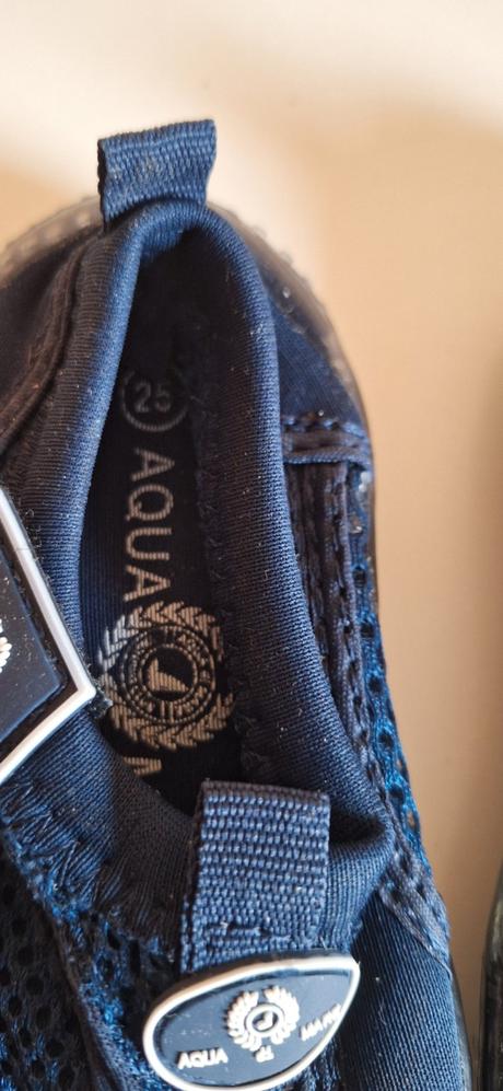 Obuv do vody vel 25, 25