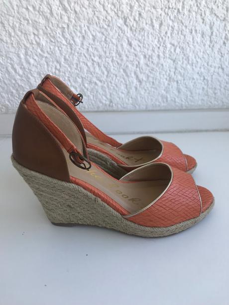 Krasne kozene sandalky, next,39