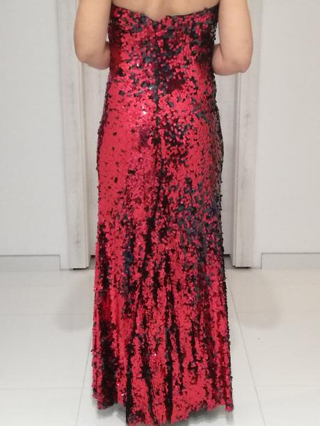 Krasne exkluzívne saty, 40