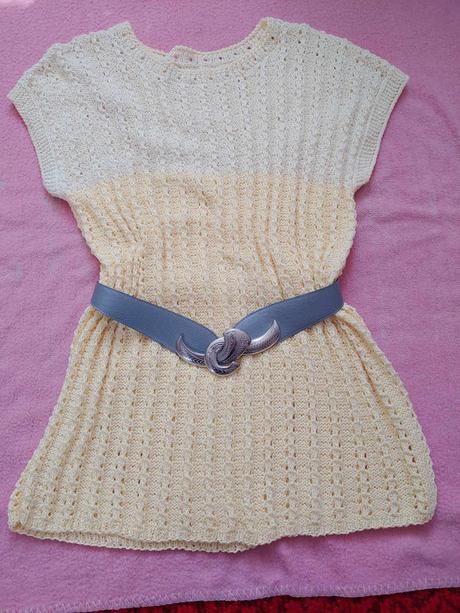 Jemnežltá-krémová pletená tunika, 