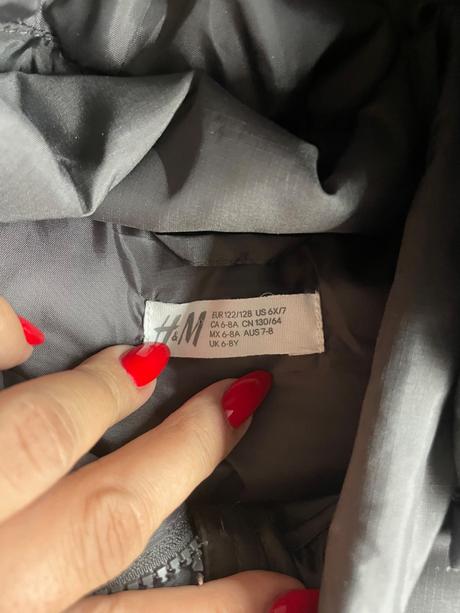 Predám vestu 122/128, h&m,122