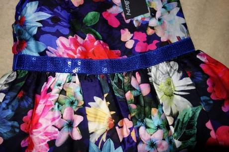 Nove sviatocne satocky marks and spencer, marks & spencer,92