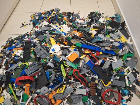 Originál lego na kilá 15,3 kg poctivo vytriedené,