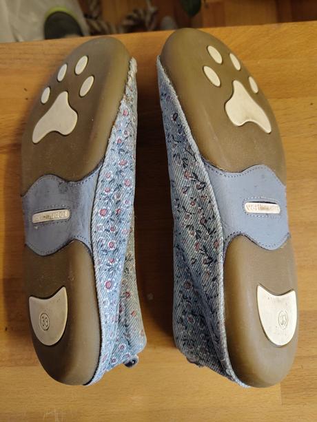 Papuce vertbaudet+ cvicky cena spolu, vertbaudet,33