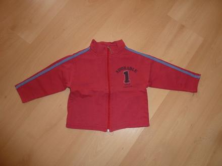 Tenka červena mikina, wenice,74