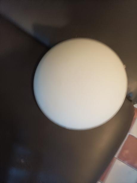 Stropné lampy už aj s poštou, 