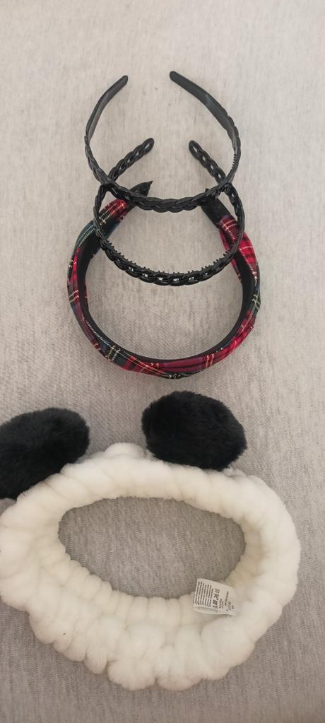 Kozmetická čelenka + 3 ďalšie čelenky,