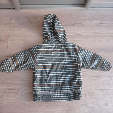 Bunda do dažďa, lupilu,104