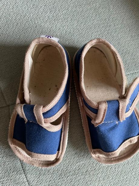 Barefoot papucky milash 20, 20