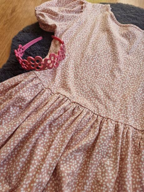 Prekrásne šaty, 158