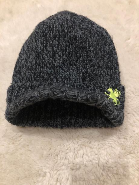 Čiapka na zimu so šiltom, 98